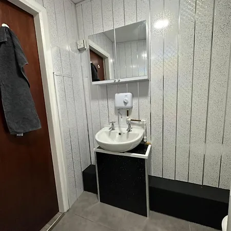 Modern & Cosy Near Centre Apartment Leeds (West Yorkshire)