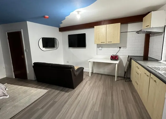 Modern & Cosy Near Centre Apartamento